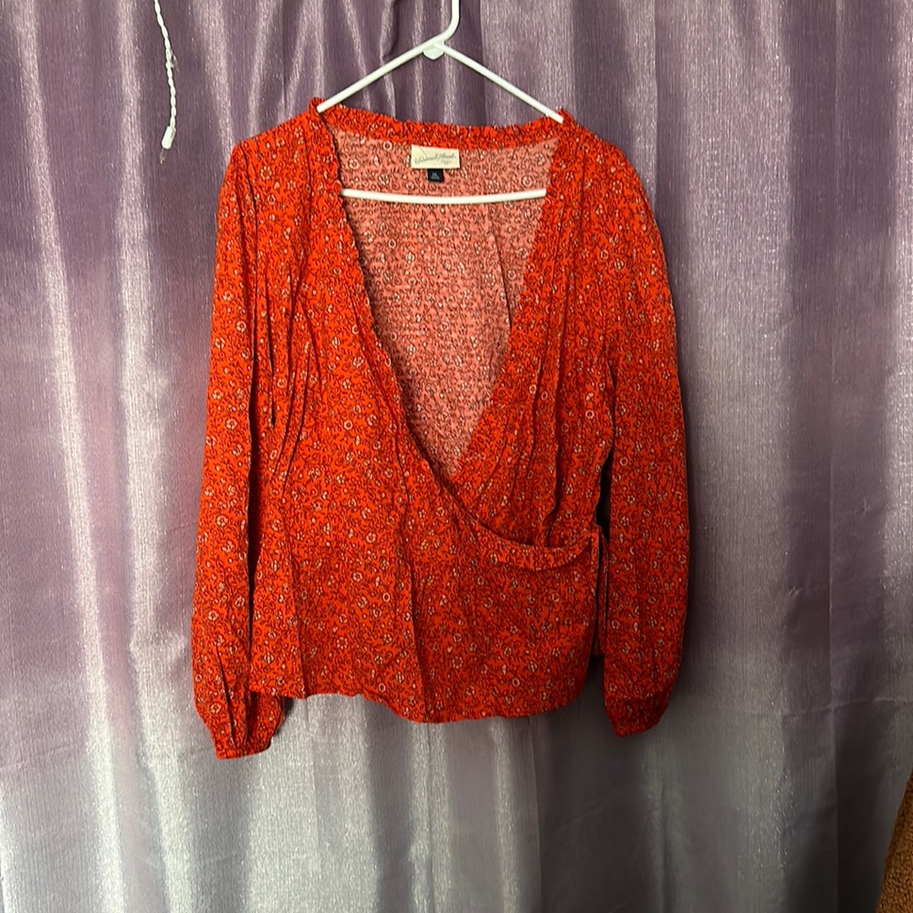 Universal Thread floral wrap top XXL